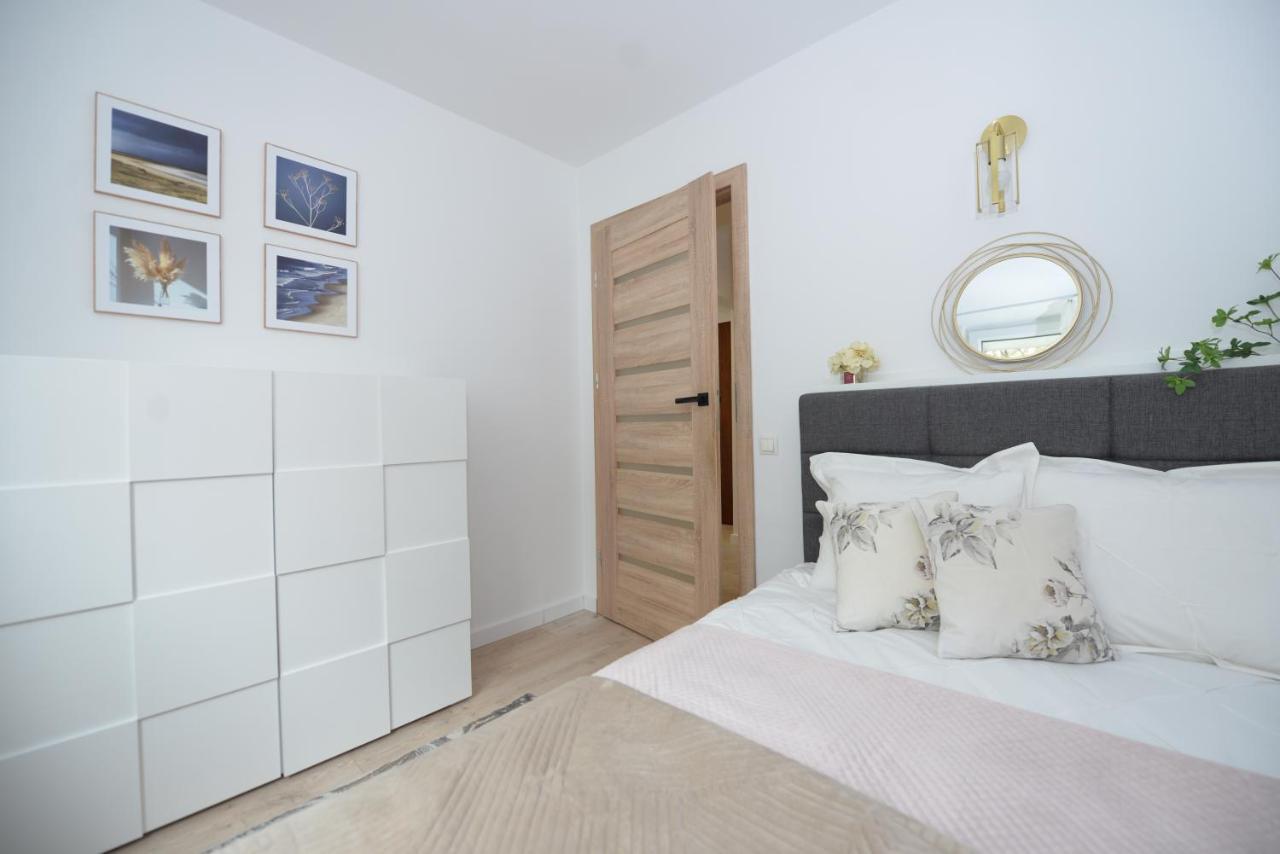 Apartament Na Fali Szczecin Exterior foto