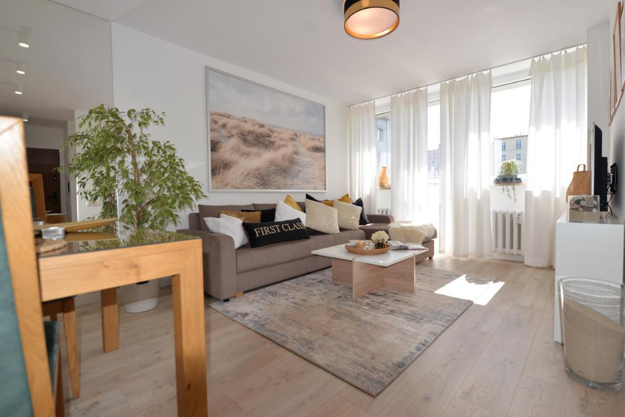 Apartament Na Fali Szczecin Exterior foto